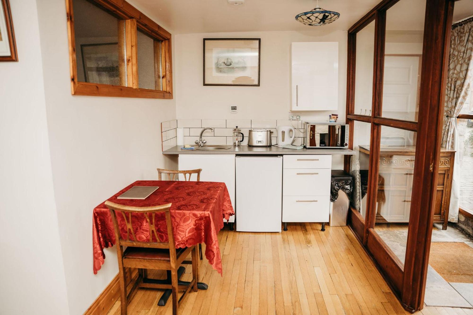 The Barn B&B Порт-Толбот Экстерьер фото